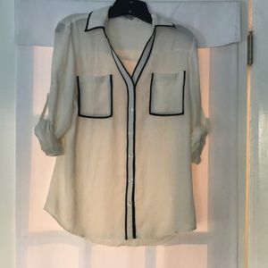 Express Portifino - Ivory w/ Black Detailing